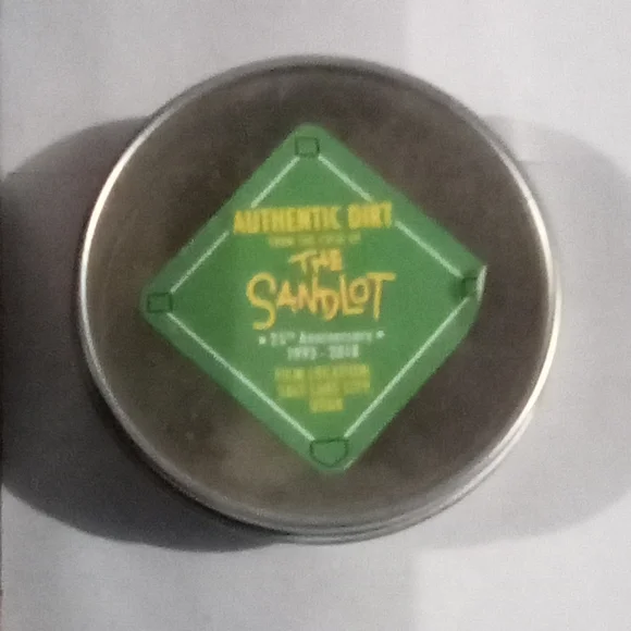 ⚾Authentic Dirt From The Sandlot and Vintage VHS Tape📼 - Picture 4 of 5